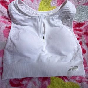 NEW BALANCE S SPORTS BRA HIGH NECK ZIPPER NYLON SPANDEX SO SOFT GREAT QUALITY!!!